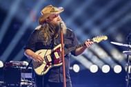 Chris Stapleton at the 58th Annual CMA Awards (Image via Getty)